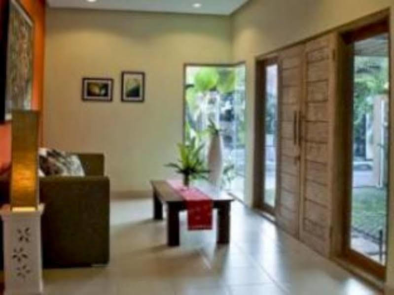Casa Nuri Villa Jimbaran  Exterior photo